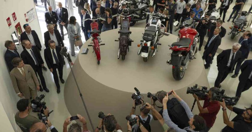 Moto Guzzi, nuova casa del collezionismo